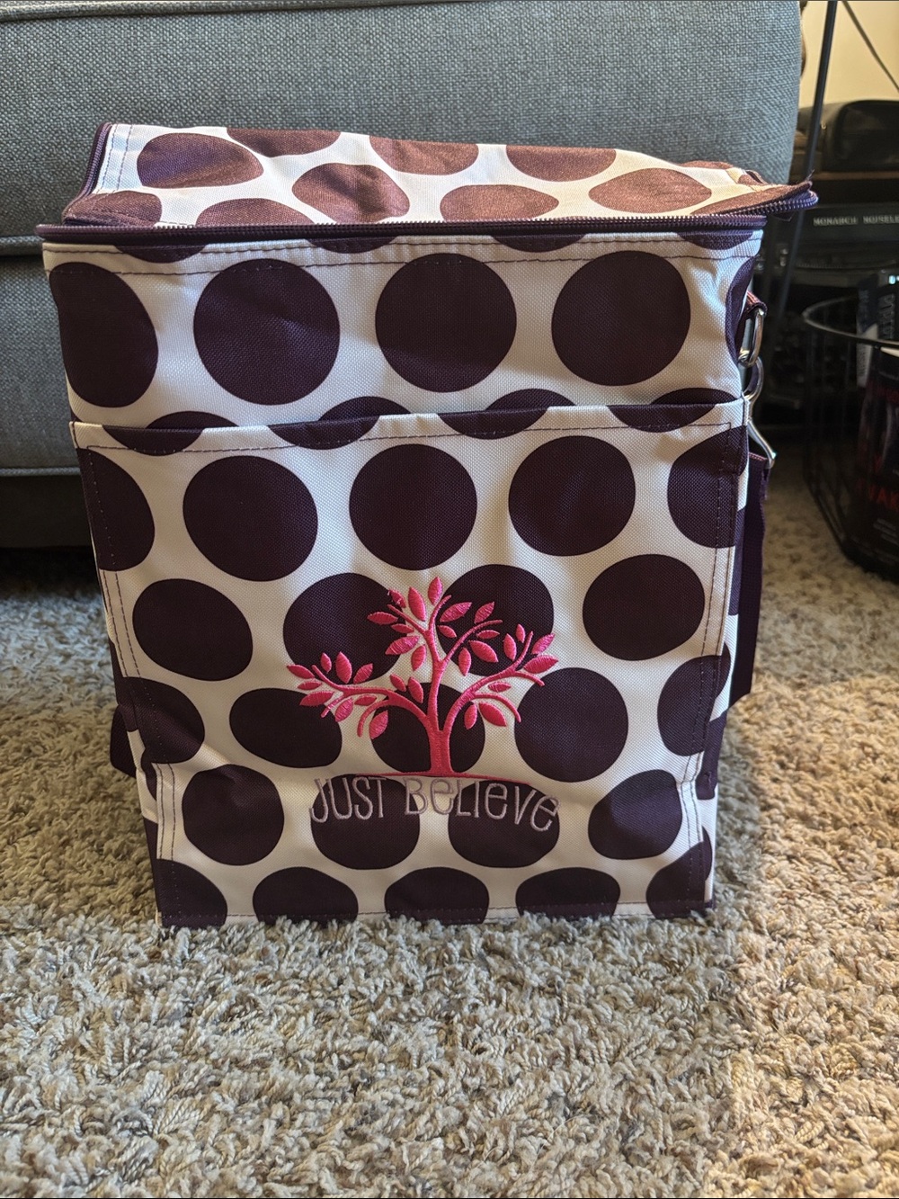 NWOT 31 bag insulated cooler